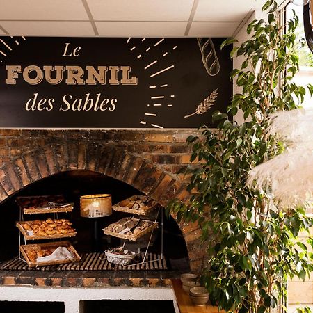 Hotel Les Sables - Urban Style - By Logis Hotels กาเนต์-อ็อง-รูสซียง ภายนอก รูปภาพ